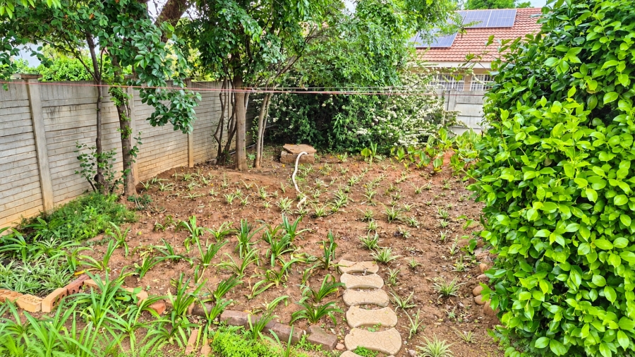 3 Bedroom Property for Sale in Flamwood North West